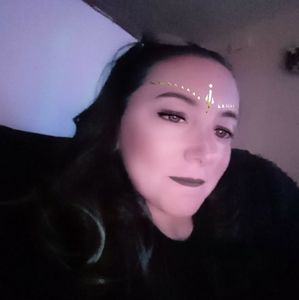 Meet your Posher, Jenifer